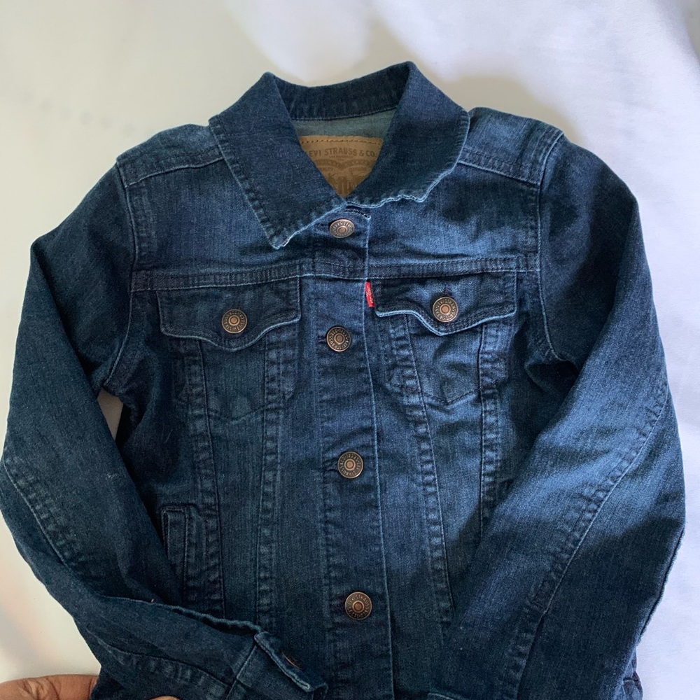 Boys Levi Denim Jacket 💙💙 Sz 5/6